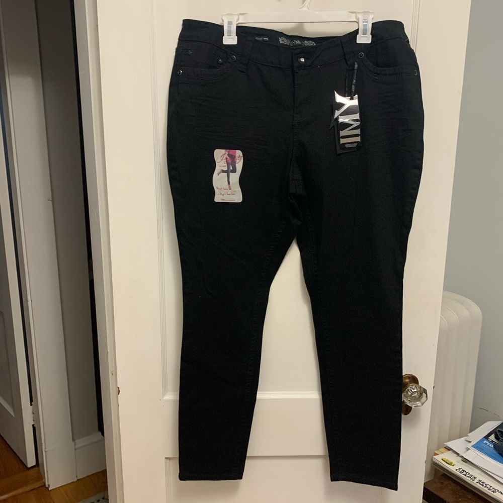 Plus Size YMI Infinity Jeans